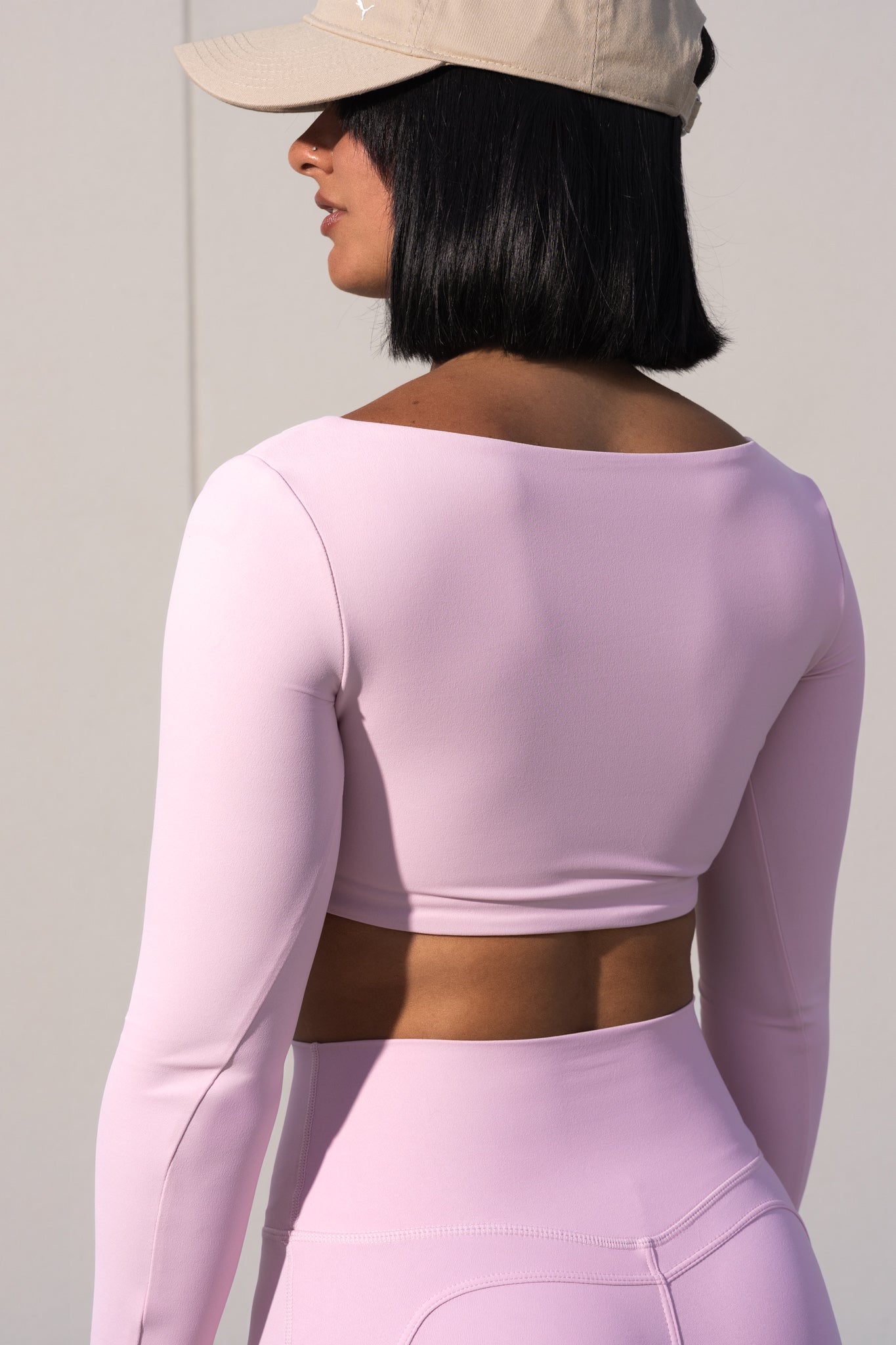 LUXE MOTION LS CROP TOP