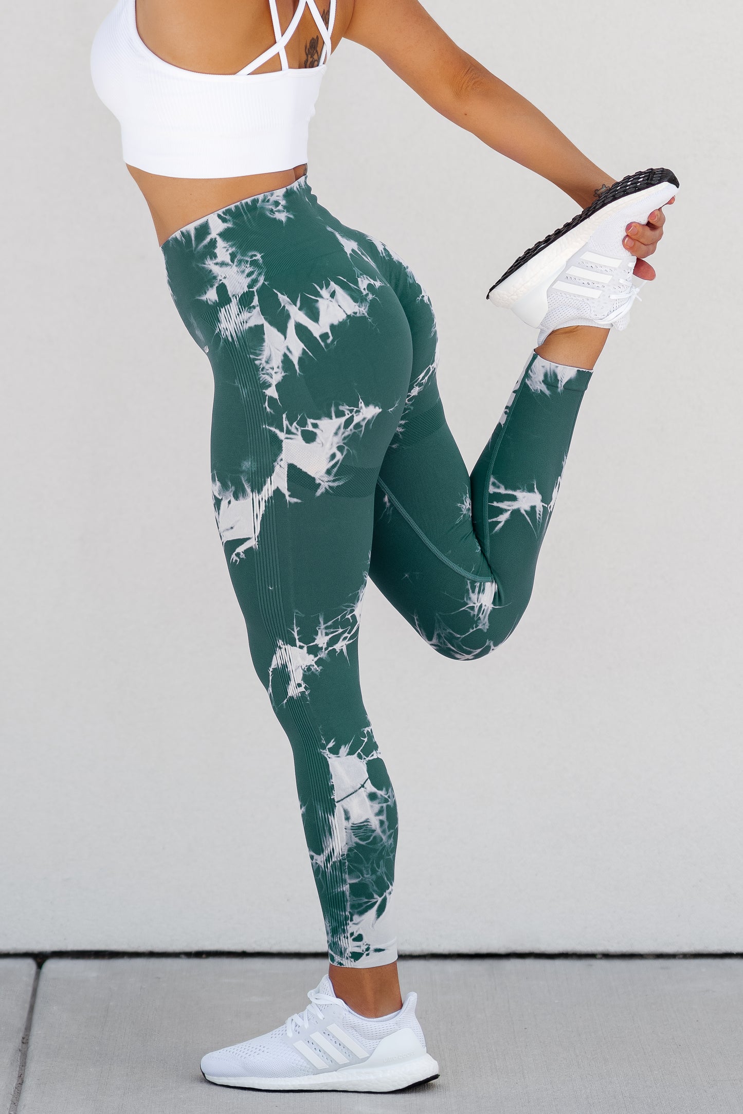 TIE-DYE CONTOUR LEGGINGS