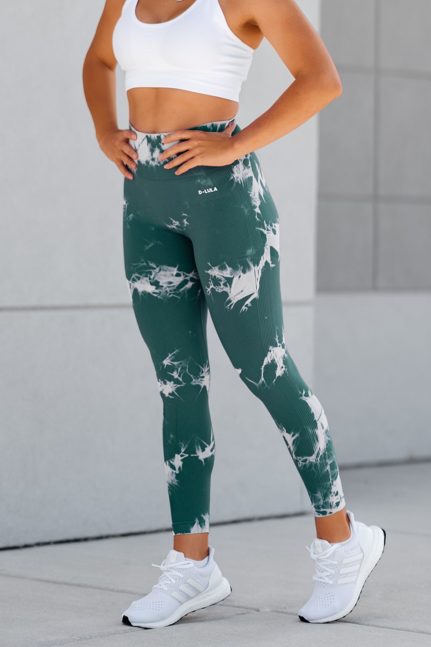 TIE-DYE CONTOUR LEGGINGS