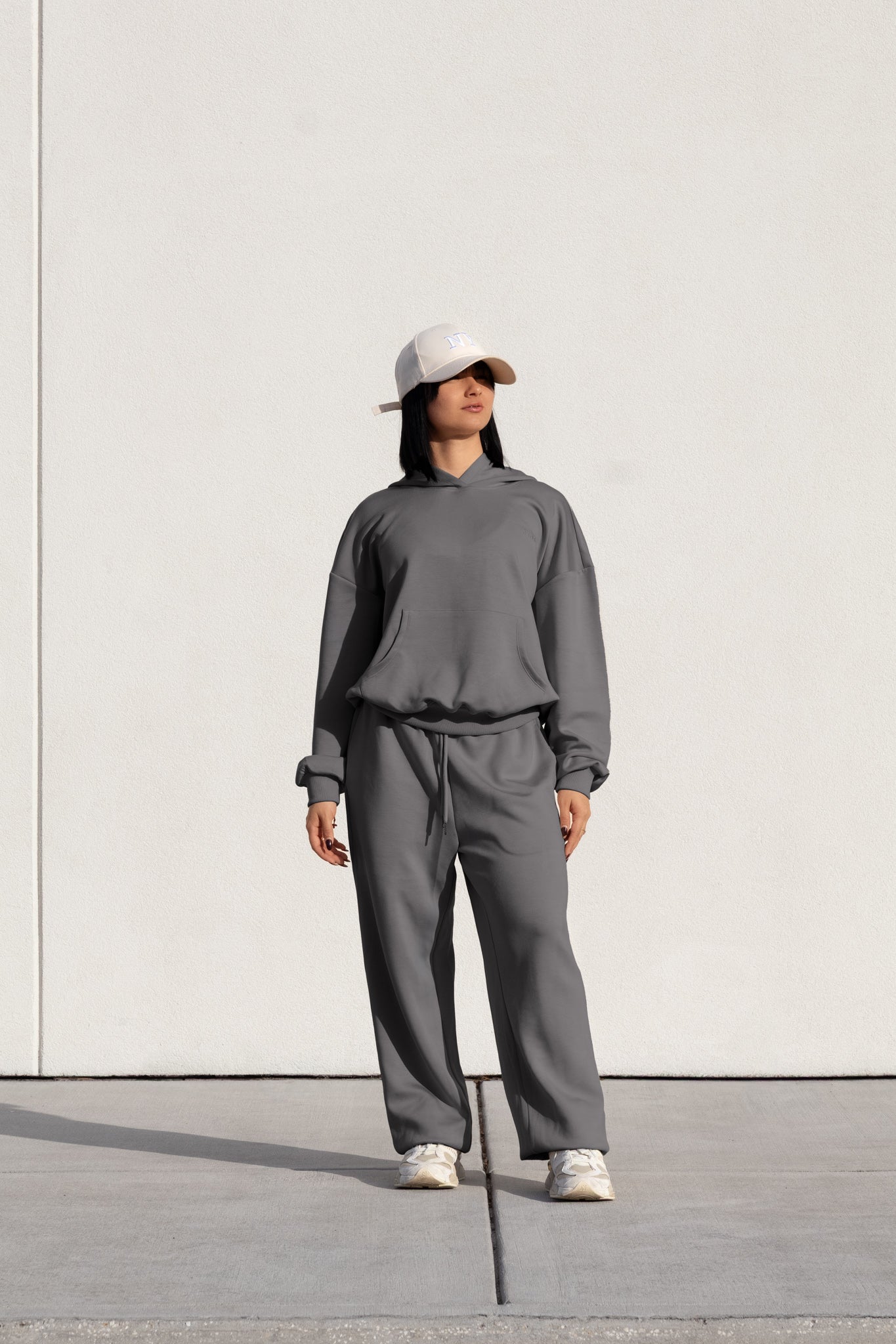 CLOUDFIT HOODIE