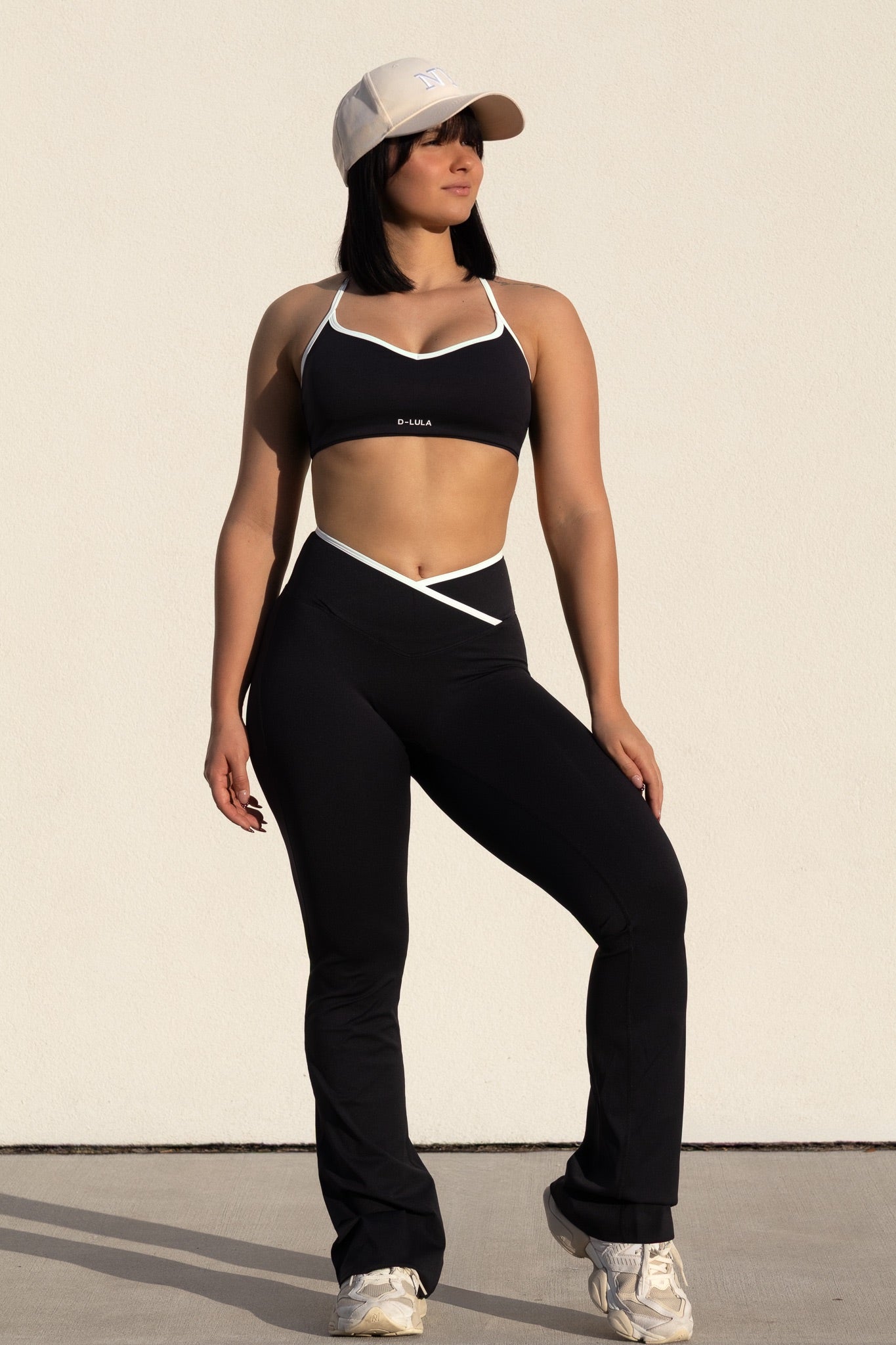LINE FLARE LEGGINGS – D-LULA