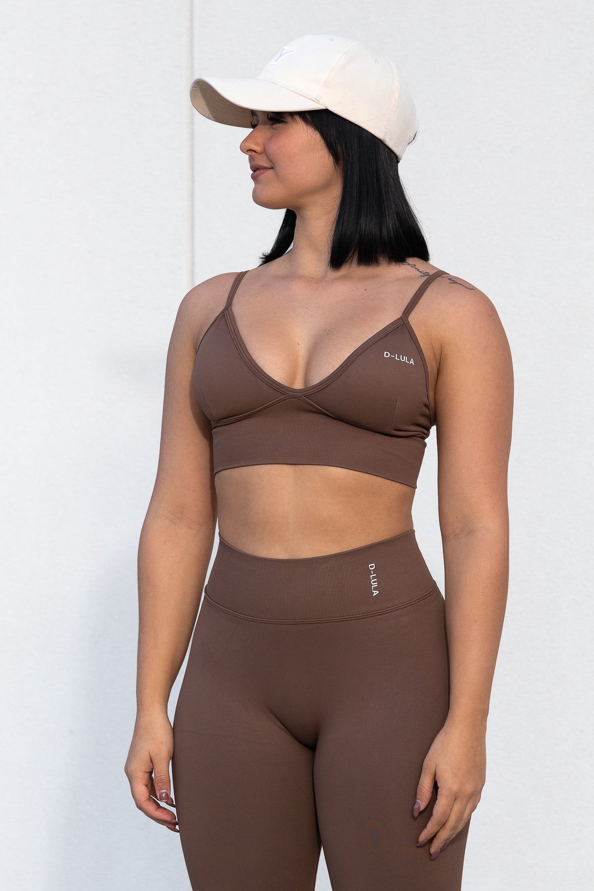 CURVE SPORTS BRA in brown