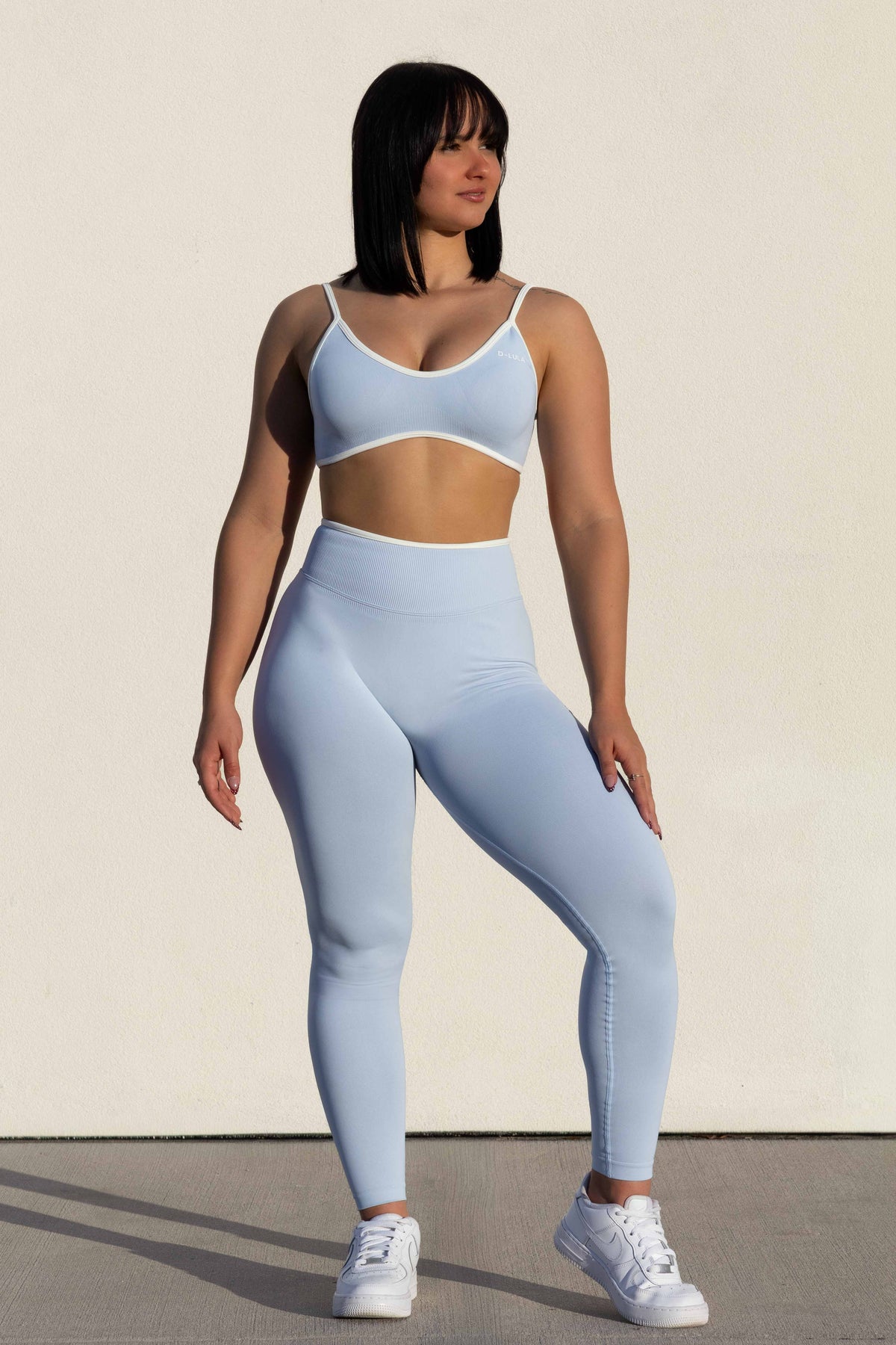 FLOW LEGGINGS in light blue, image 4