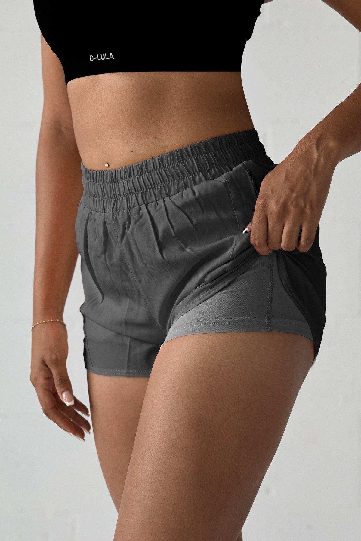 PULSE SPRINT SHORTS in storm gray, image 2