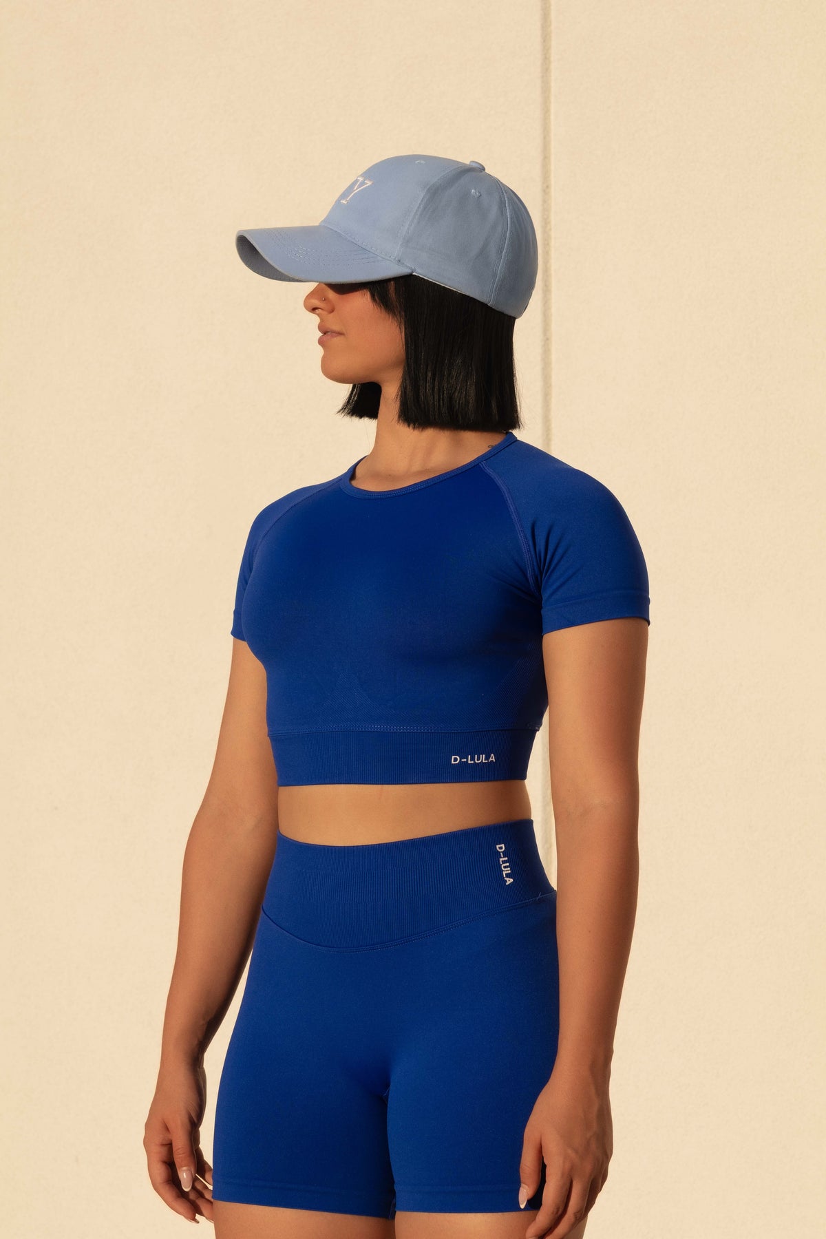 SHAPE CROP TOP in blue, image 3