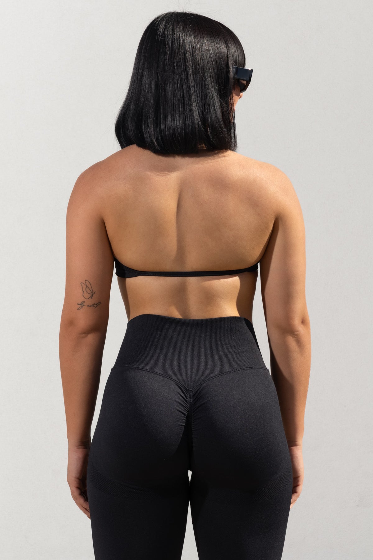 SHAPE MINI SPORTS BRA in black, image 2