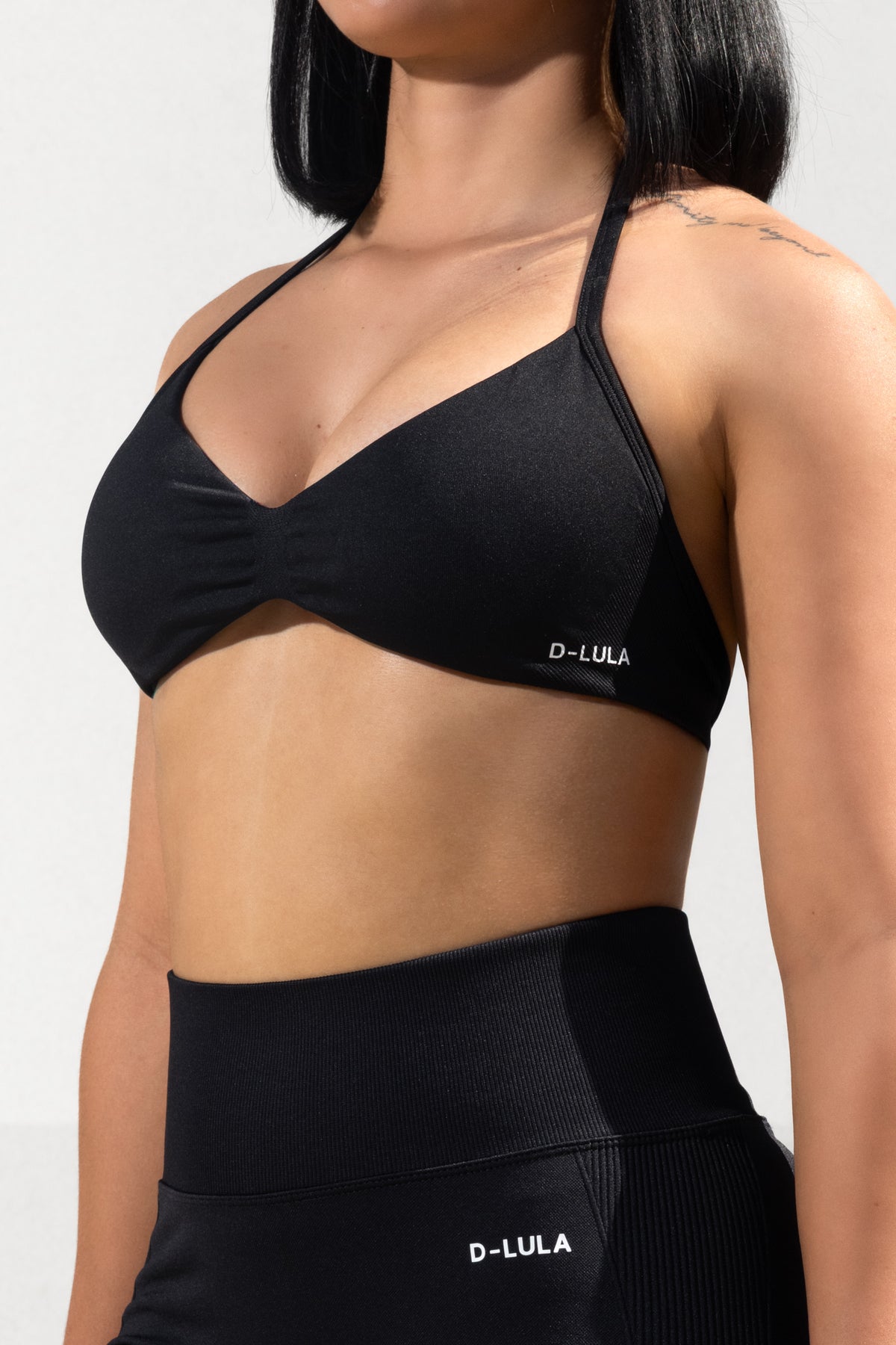SHAPE MINI SPORTS BRA in black