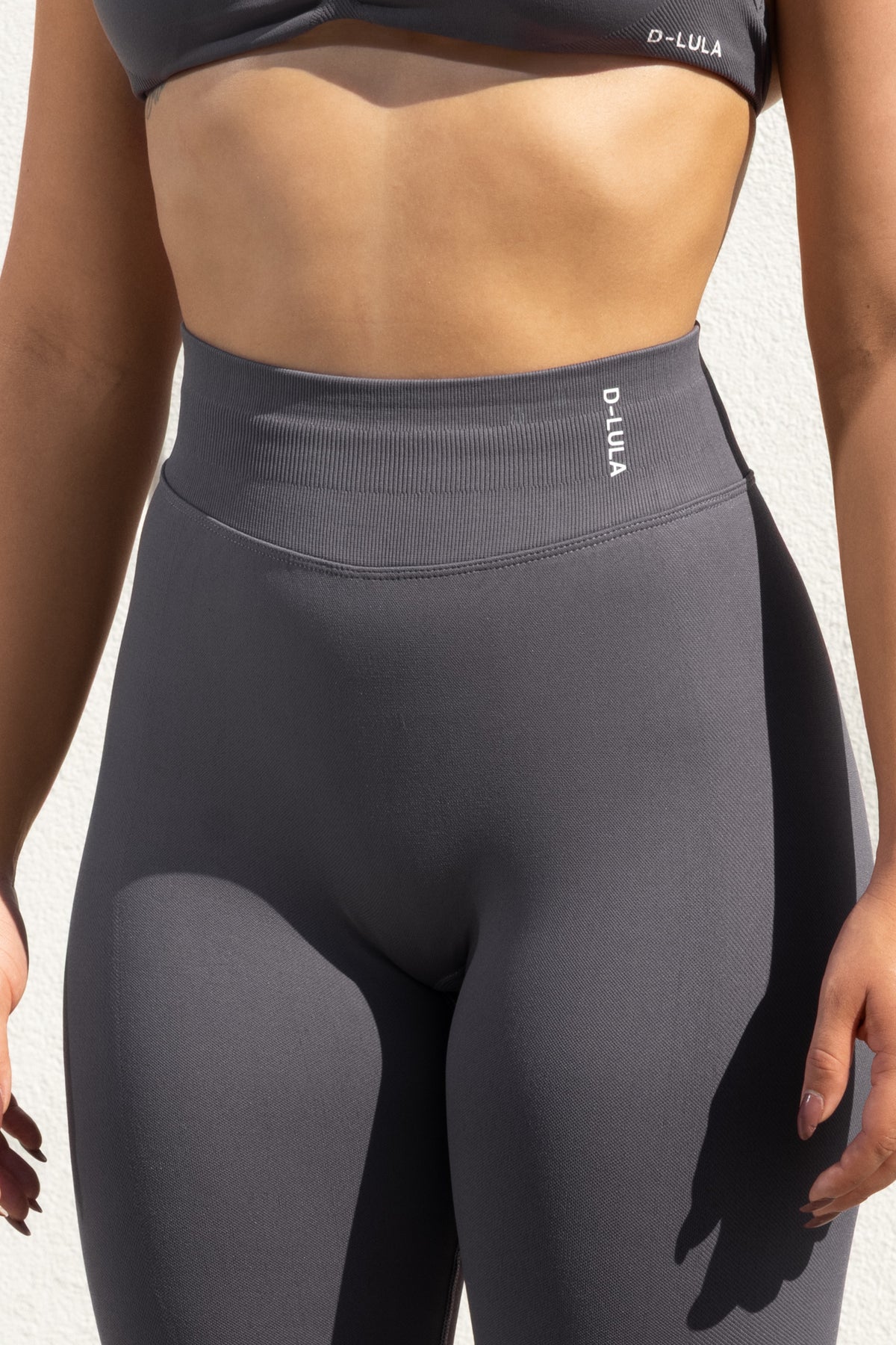 SHAPE LEGGINGS in gray, image 4