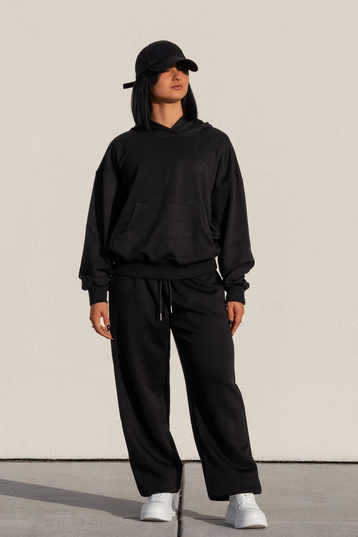 CLOUDFIT HOODIE in black, image 3