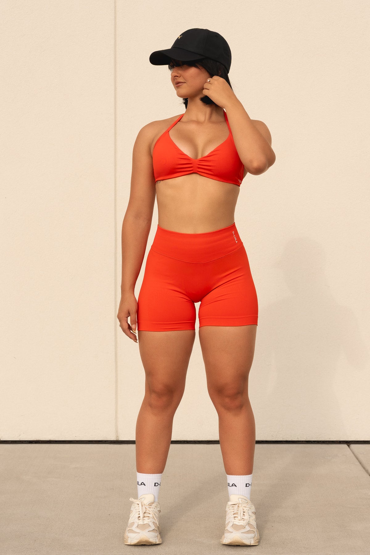 SHAPE SHORTS in poppy orange, image 2